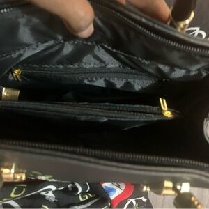 handbag purse or should bag. purse